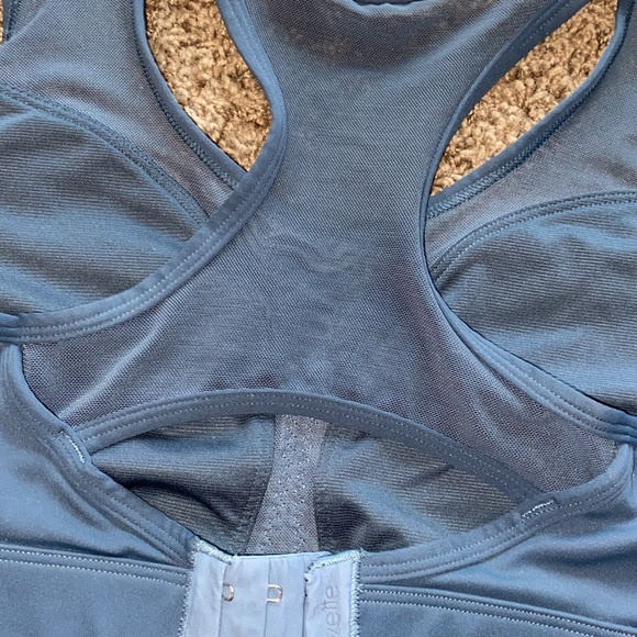 Yvette Sports Bra - Picture 6 of 8